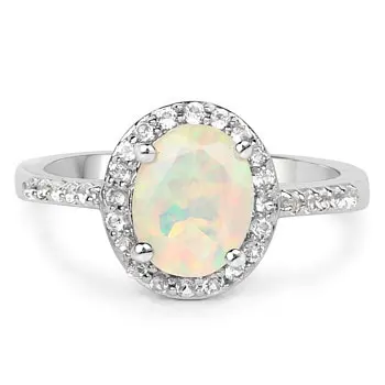 pierścionek zaręczynowy z opalem