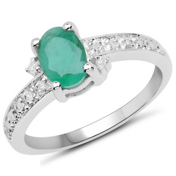 Srebrny pierścionek ze szmaragdem i diamentami