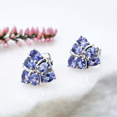 Srebrne kolczyki wkrętki z tanzanitem